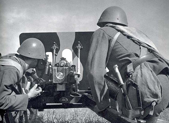 Casque Vz 32. Casque Vz 32.