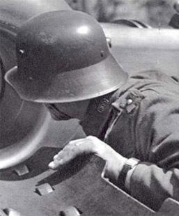 Casque Vz 20. Casque Vz 20.