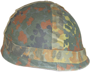 Couvre-casque coté Flektarn. Couvre-casque coté Flektarn.