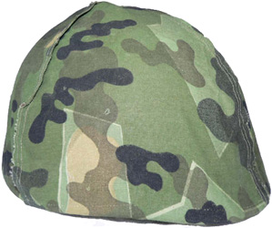 Couvre-casque Zelt-Tarnmuster, coté Printemps-Eté. Couvre-casque Zelt-Tarnmuster, coté Printemps-Eté.