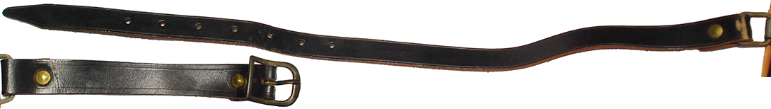 Jugulaire en cuir tanné en noir, vue d'ensemble. Jugulaire en cuir tanné en noir, vue d'ensemble.