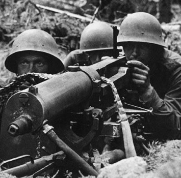 Casque modèle 40. Casque modèle 40.