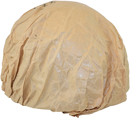 Conditionnement dans du papier kraft.