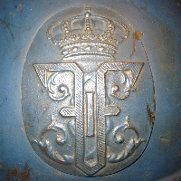 Adrian 15 roumain. Adrian 15 roumain.