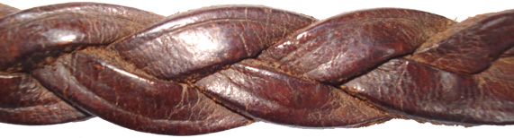 Exemplaire avec tressage à 3 lanières. Exemplaire avec tressage à 3 lanières.