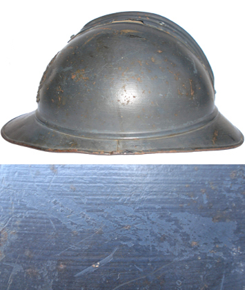 Peinture manuelle, gris bleu foncé. Peinture manuelle, gris bleu foncé.