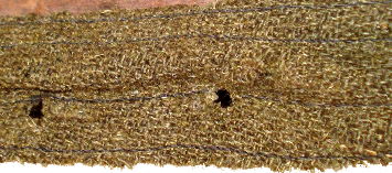 Drap moutarde. Drap moutarde.