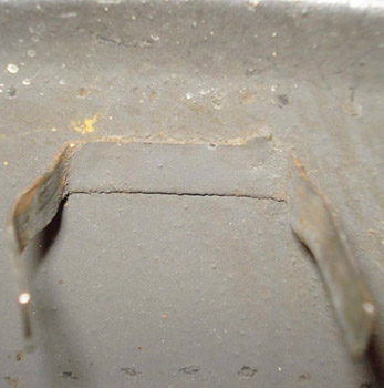 Agrafe double avant ou arrière. Agrafe double avant ou arrière.