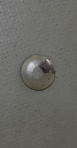 Tête de rivet. Tête de rivet.