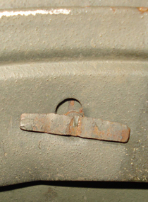 Point de fixation latéral. Point de fixation latéral.