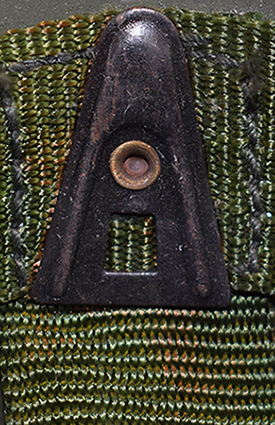 Plaque de maintien. Plaque de maintien.