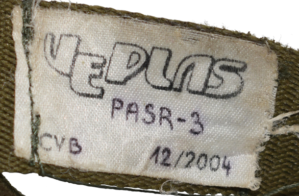 Etiquette du fabricant. Etiquette du fabricant.