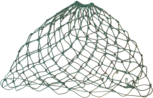 Filet réglementaire, de couleur verte, vue à plat. Filet réglementaire, de couleur verte, vue à plat.