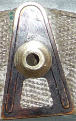 Plaque de maintien. Plaque de maintien.