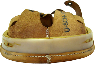 Coiffe, vue de coté. Coiffe, vue de coté.