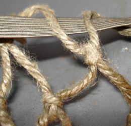 Elastique de maintien. Elastique de maintien.