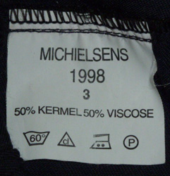 Etiquette fabricant. Etiquette fabricant.