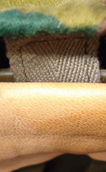 Détail fixation. Détail fixation.