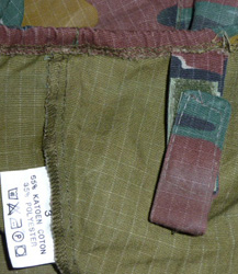 Etiquette et bande velcro. Etiquette et bande velcro.