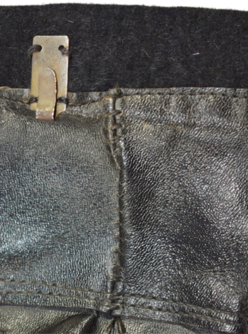 Couture de jonction parallèle (croisée au revers). Couture de jonction parallèle (croisée au revers).