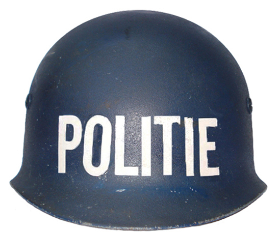 Exemplaire utilisé par la police. Exemplaire utilisé par la police.