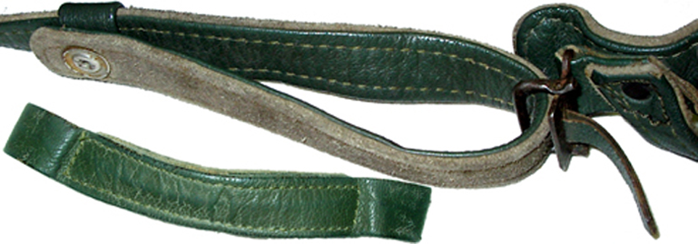 Mode de passage de la sangle dans la boucle. Mode de passage de la sangle dans la boucle.