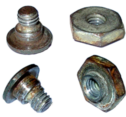 2 ensembles de vis-écrous 2 ensembles de vis-écrous