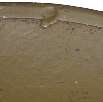 Autre point de soudure électrique (intérieur).