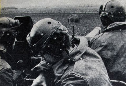 Casque pour tankiste. Casque pour tankiste.