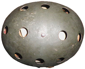 Les 10 trous d'aération sur le dessus.