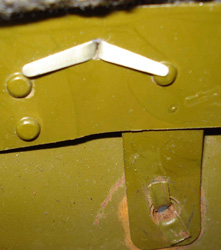 Armature - fixation latérale. Armature - fixation latérale.