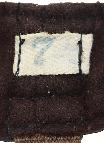 Etiquette d'indication de taille.