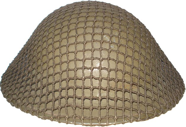 Filet petite maille de fabrication britabnnique, vue extérieure. Filet petite maille de fabrication britabnnique, vue extérieure.