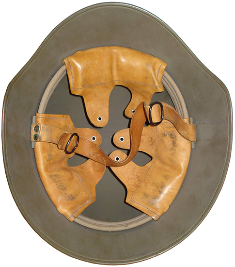 Jugulaire type 2. Jugulaire type 2.