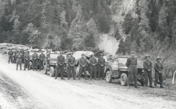 Chars 1952. Chars 1952.