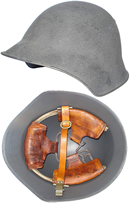 Casque modèle 18-63.