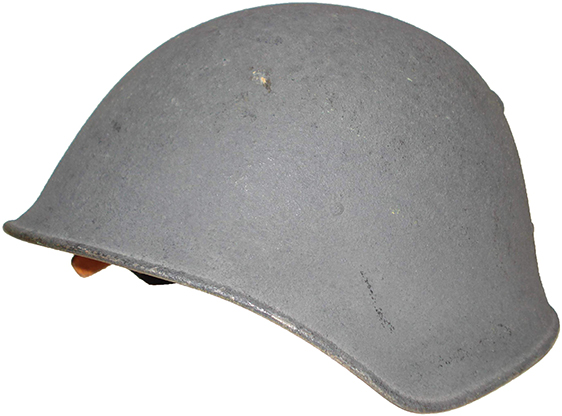 Casque Mle 18 modifié. Casque Mle 18 modifié.