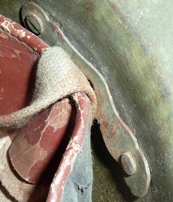 Support de coiffe riveté. Support de coiffe riveté.