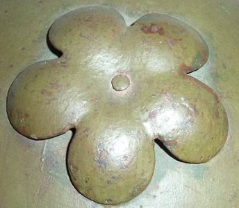 Couvre évents en forme de fleur. Couvre évents en forme de fleur.