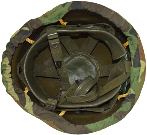 Vue maintien au casque. Vue maintien au casque.