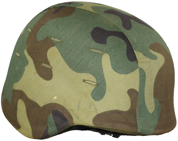 Couvre-casque Woodland type 3. Couvre-casque Woodland type 3.