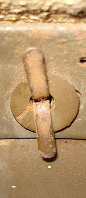 Détails maintien du cerclage.