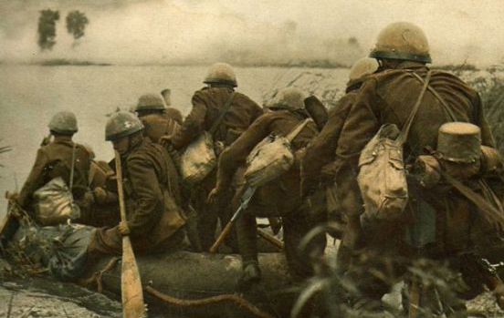 Soldats slovaques sur le front russe en 1943.