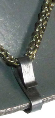 Crochet de fixation.