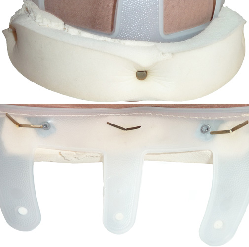 Bloc de mousse en latex arrière, fixation par attaches parisiennes.