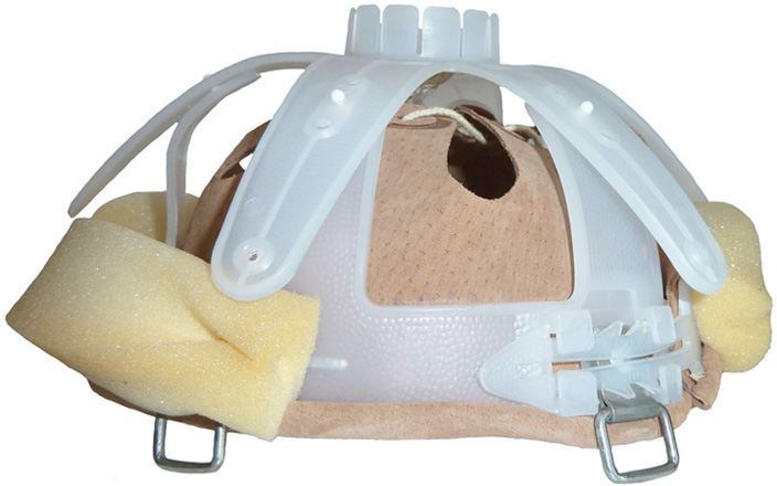 Coiffe avec support - vue latérale.