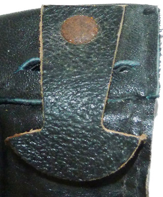 Languette de maintien.