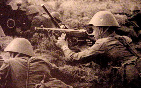Casque modèle 56. Casque modèle 56.