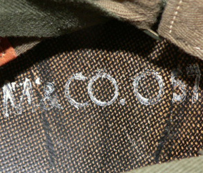 Fabrication Maury & Co &agrave; Offenbach de 1957.