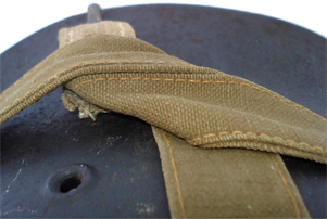 Montage de la bretelle du Brotbeutel. Montage de la bretelle du Brotbeutel.